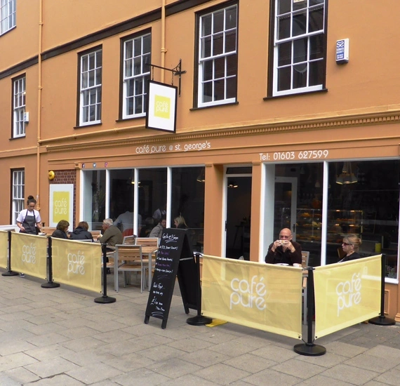 Cafe Banner Barrier System