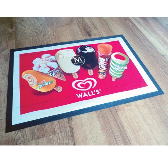 Feature floormat